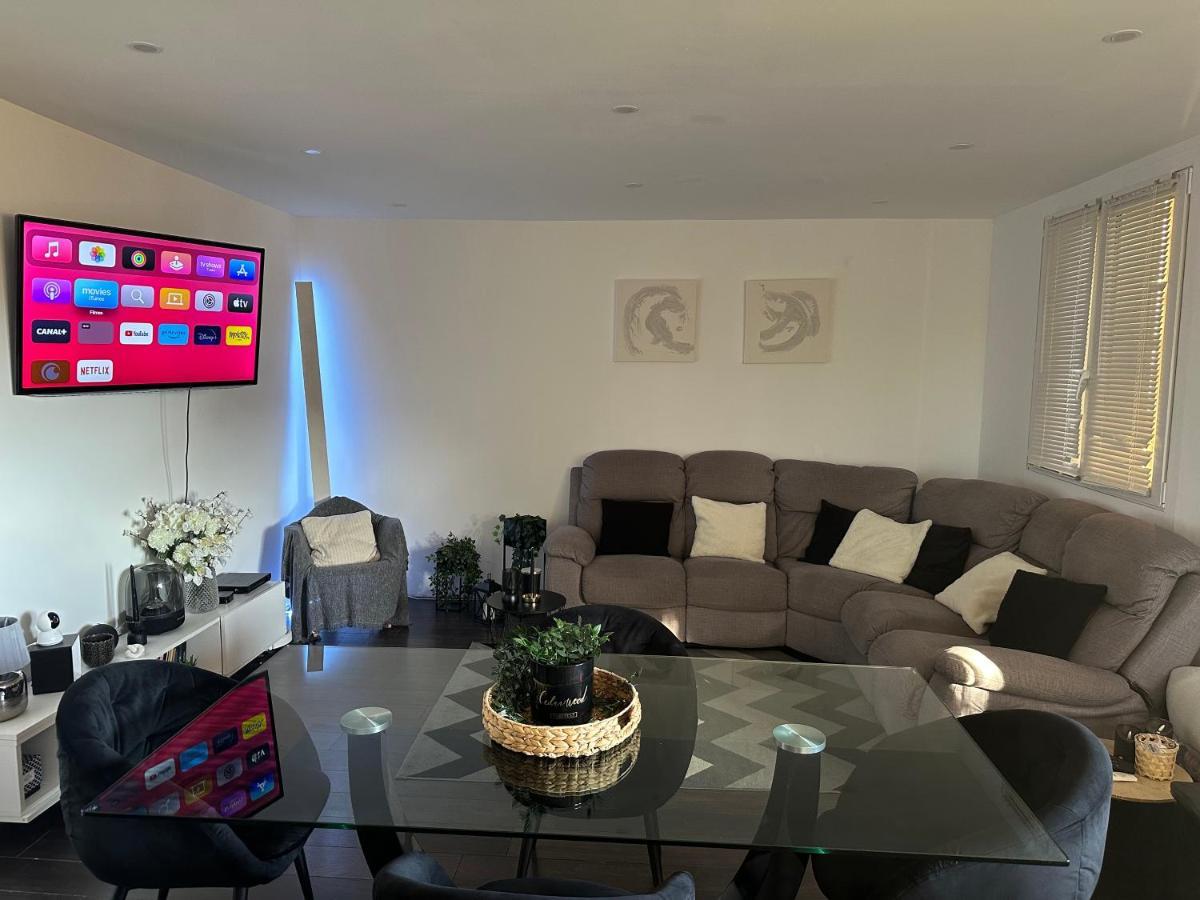 Privat Room In Private Security Residence With Free Parking, 1 Minute From Tramway, 9 Minutes From De Center, Accessible All Transports Ница Екстериор снимка