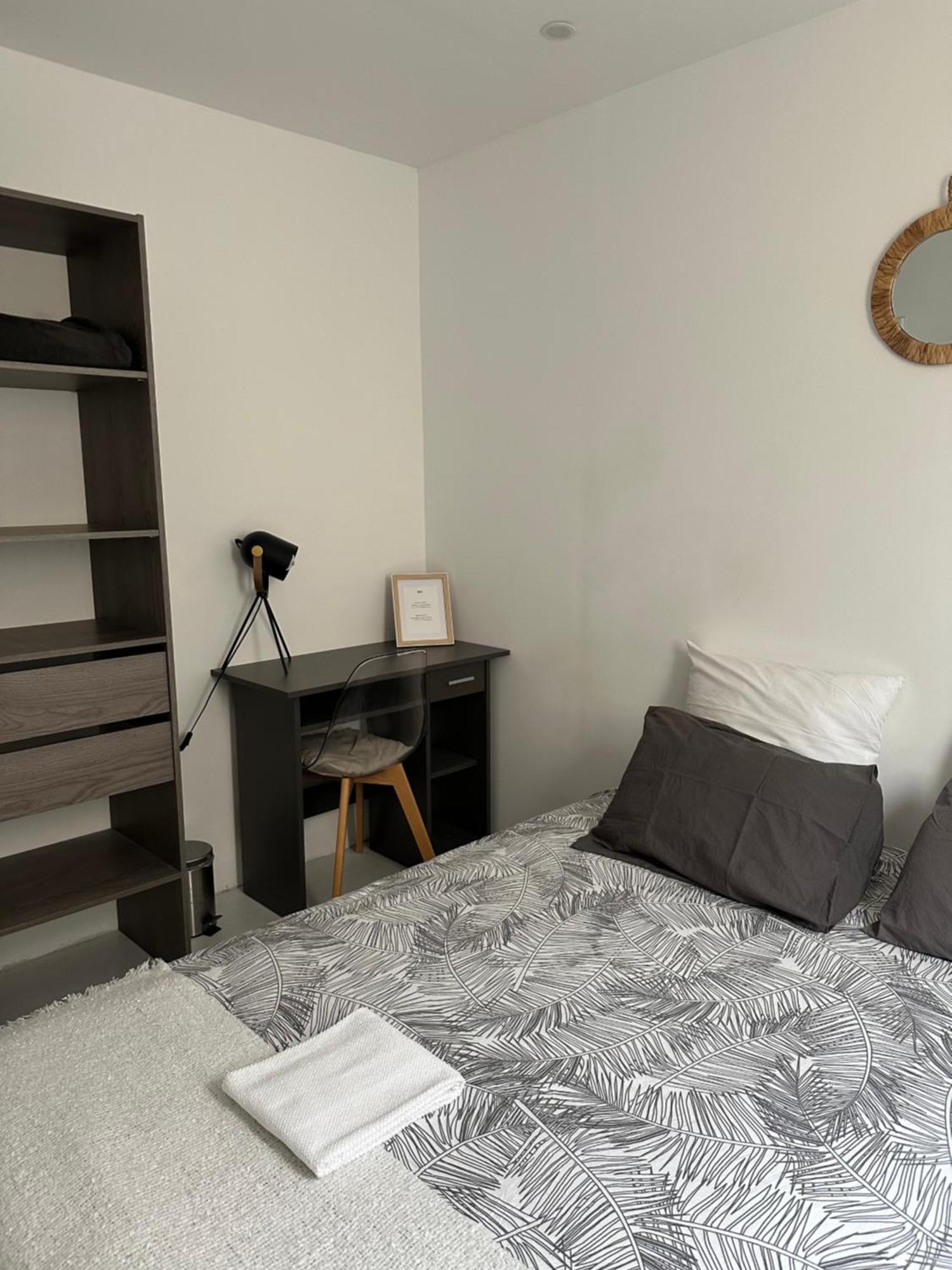 Privat Room In Private Security Residence With Free Parking, 1 Minute From Tramway, 9 Minutes From De Center, Accessible All Transports Ница Екстериор снимка